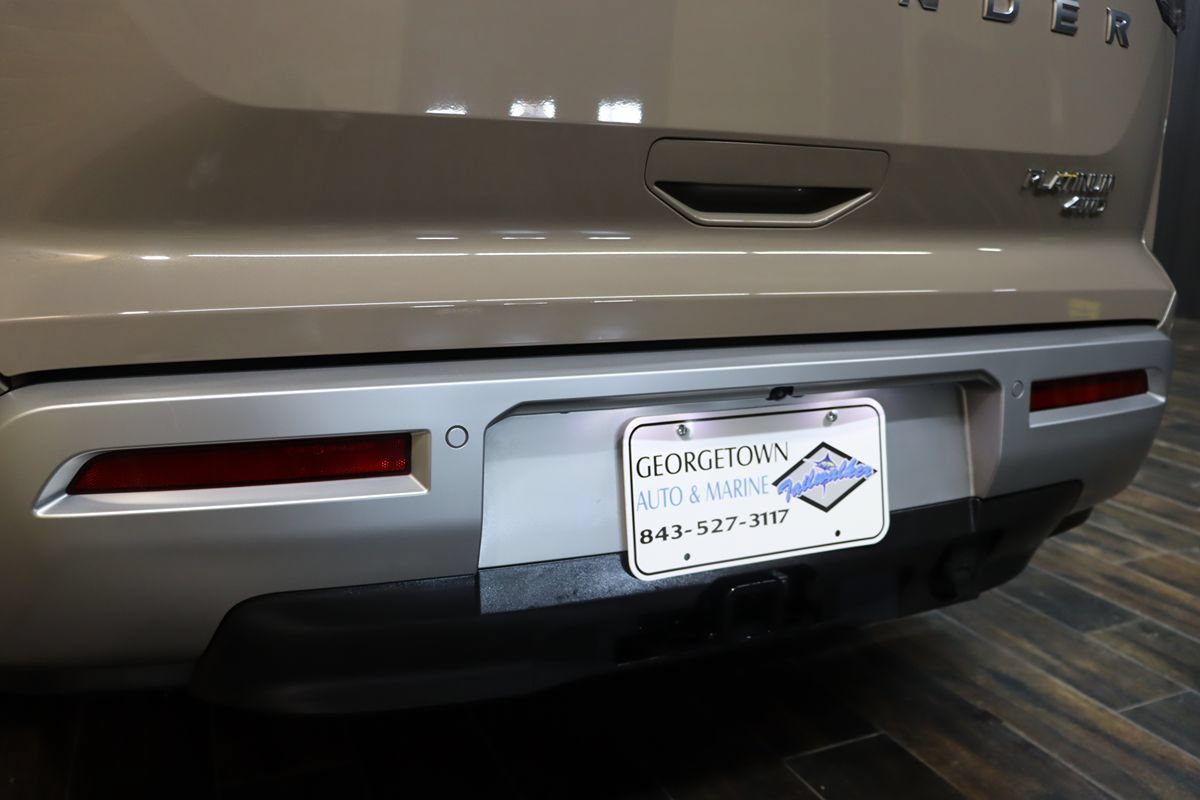 Used 2024 Nissan Pathfinder Platinum w/ Cargo Package AWD/4WD image 22