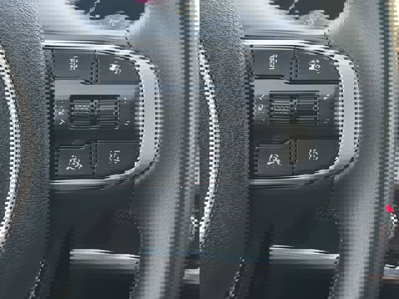 Used 2024 Kia Sportage X-Line image 24