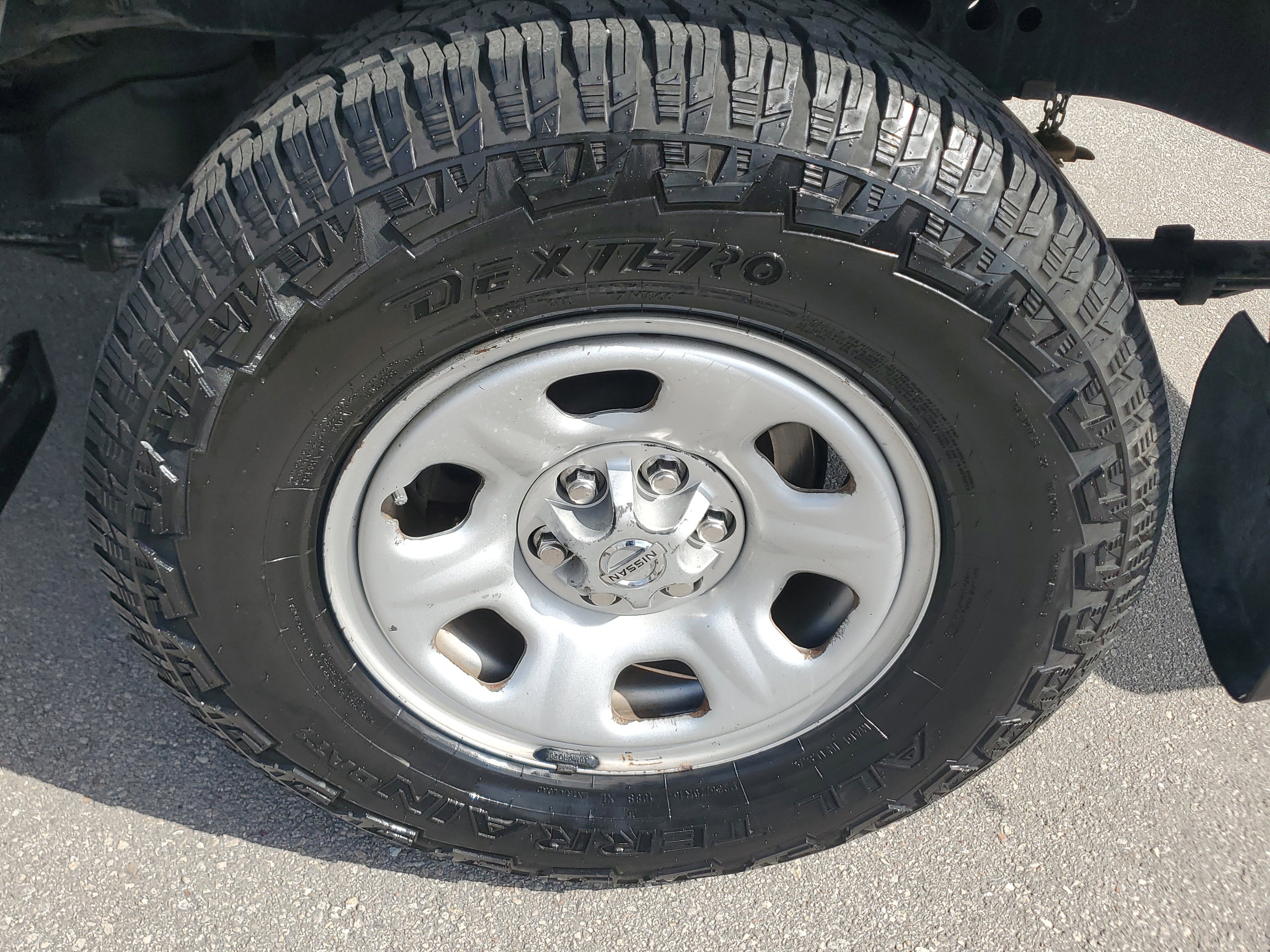 Used 2019 Nissan Frontier S image 25