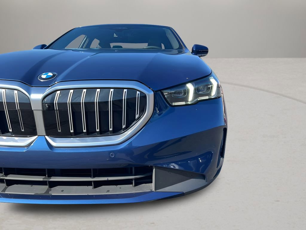 Used 2026 BMW 540i xDrive AWD/4WD image 30