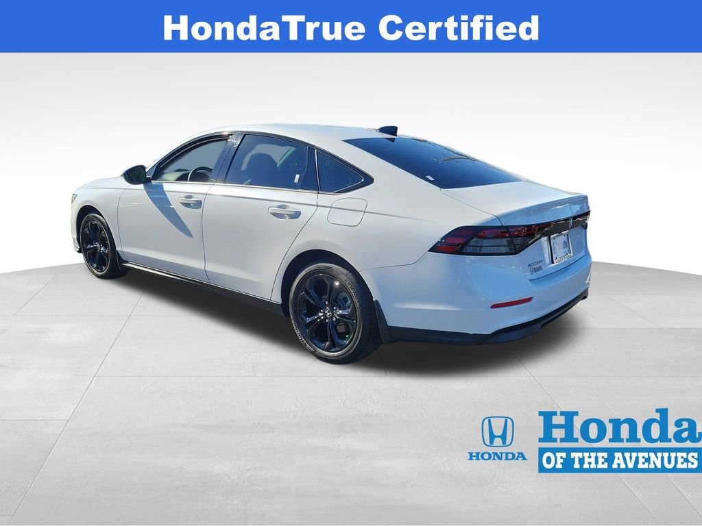 Certified 2025 Honda Accord SE image 4