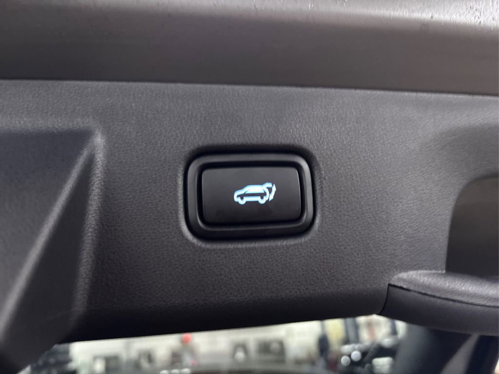 New 2026 Hyundai Tucson SEL image 16