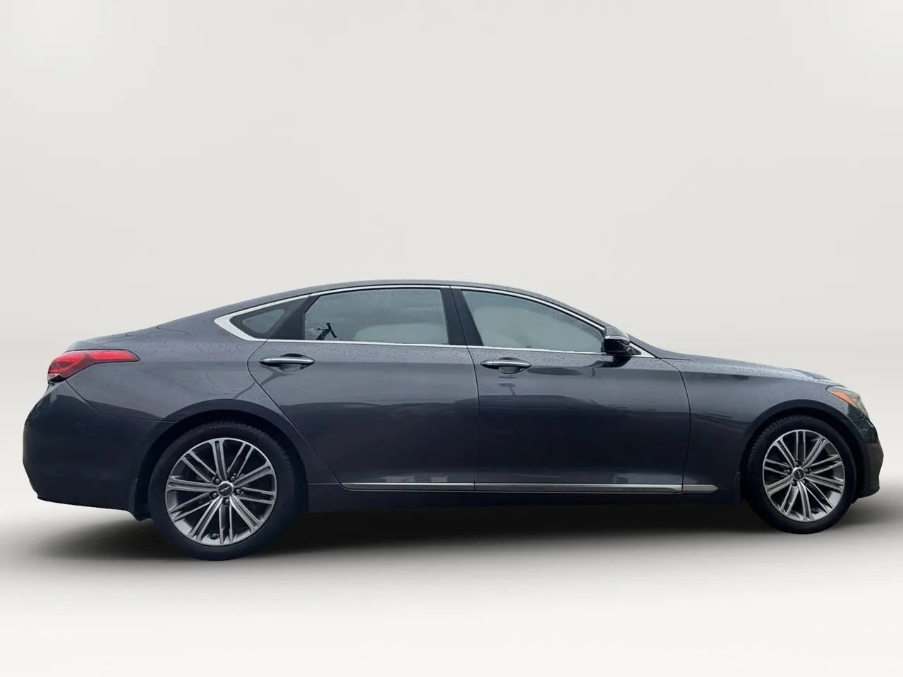 Used 2018 Genesis G80 3.8 w/ Option Group 02 RWD image 6