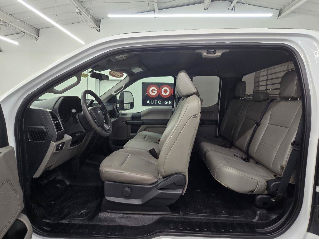 Used 2022 Ford F250 XL w/ STX Appearance Package AWD/4WD image 10