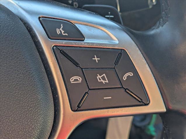 Used 2014 Mercedes-Benz E 350 4MATIC Sedan image 12