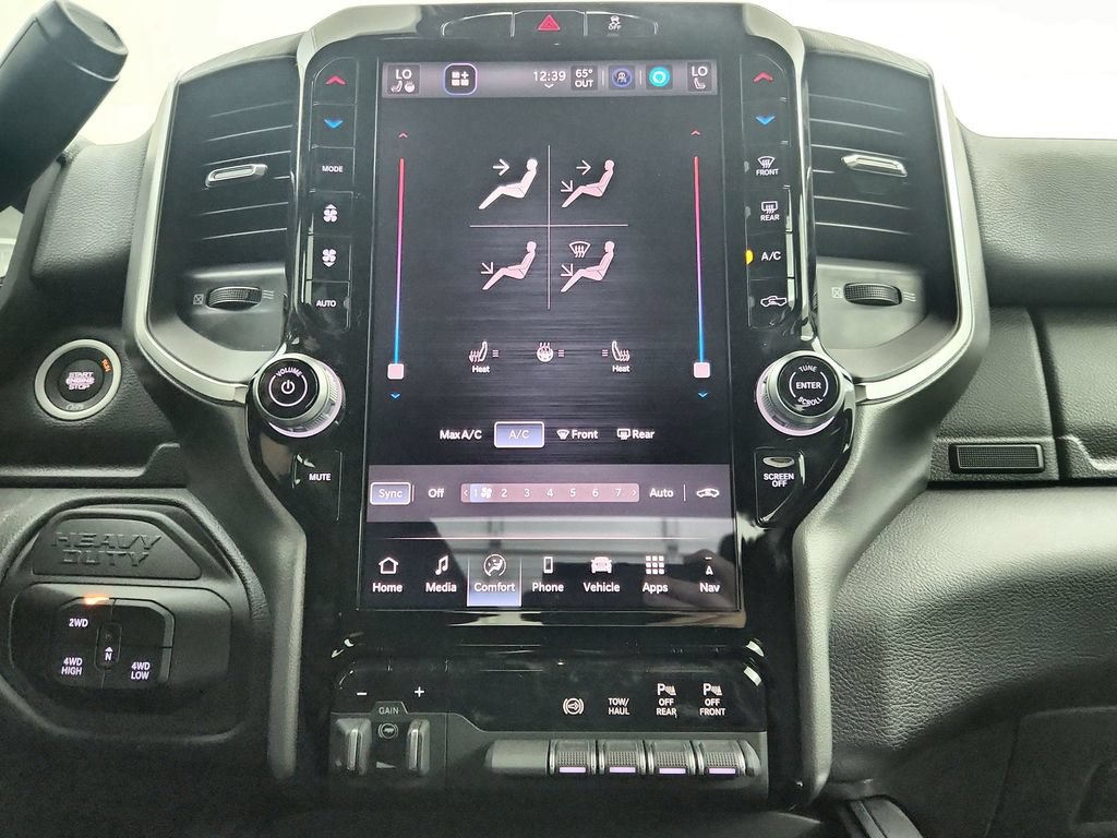 New 2026 RAM 2500 Big Horn AWD/4WD image 18