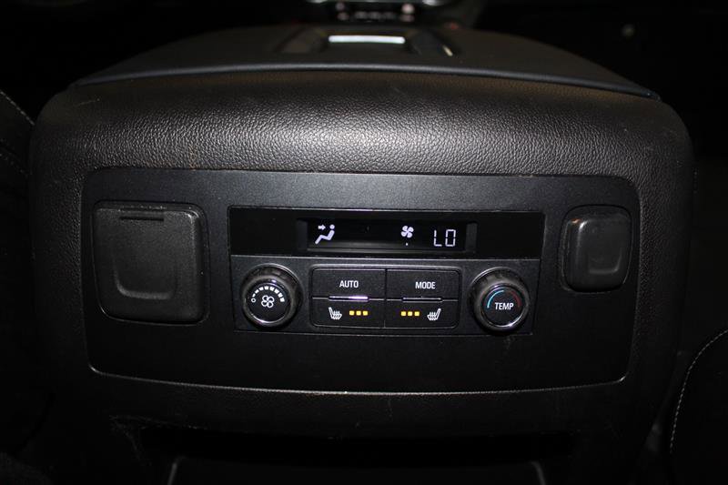 Used 2015 Chevrolet Tahoe LTZ image 22