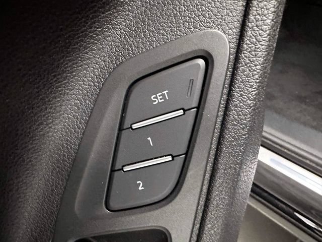 Certified 2024 Audi Q3 2.0T Premium AWD/4WD image 19