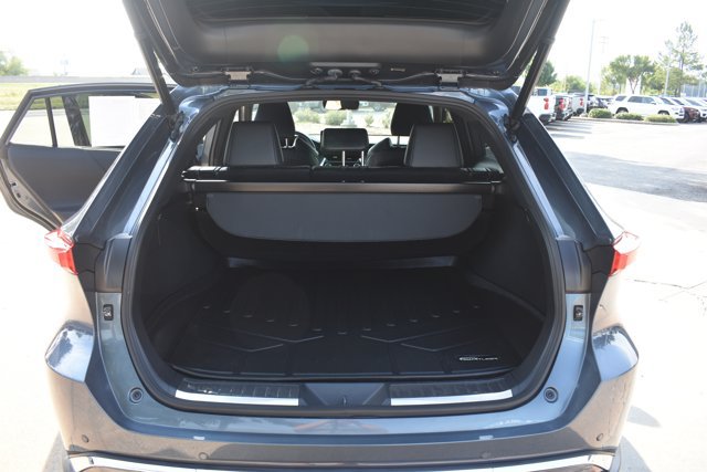 Used 2021 Toyota Venza XLE AWD/4WD image 19