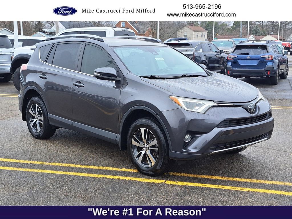Used 2018 Toyota RAV4 XLE image 7