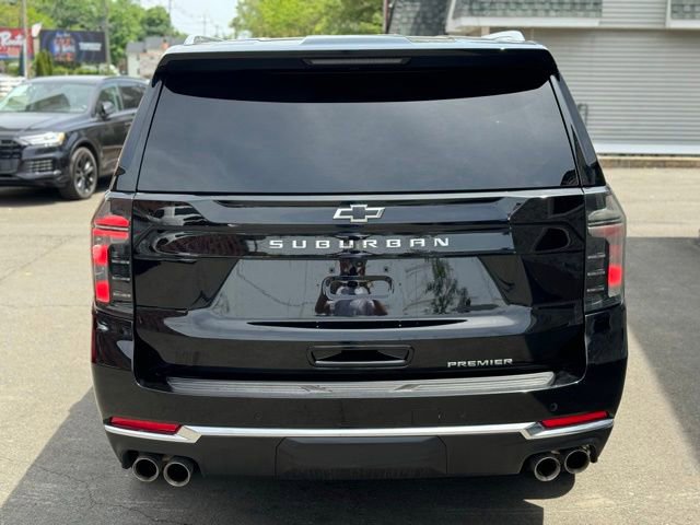 Used 2026 Chevrolet Suburban Premier w/ Sun And Tow Package AWD/4WD image 6
