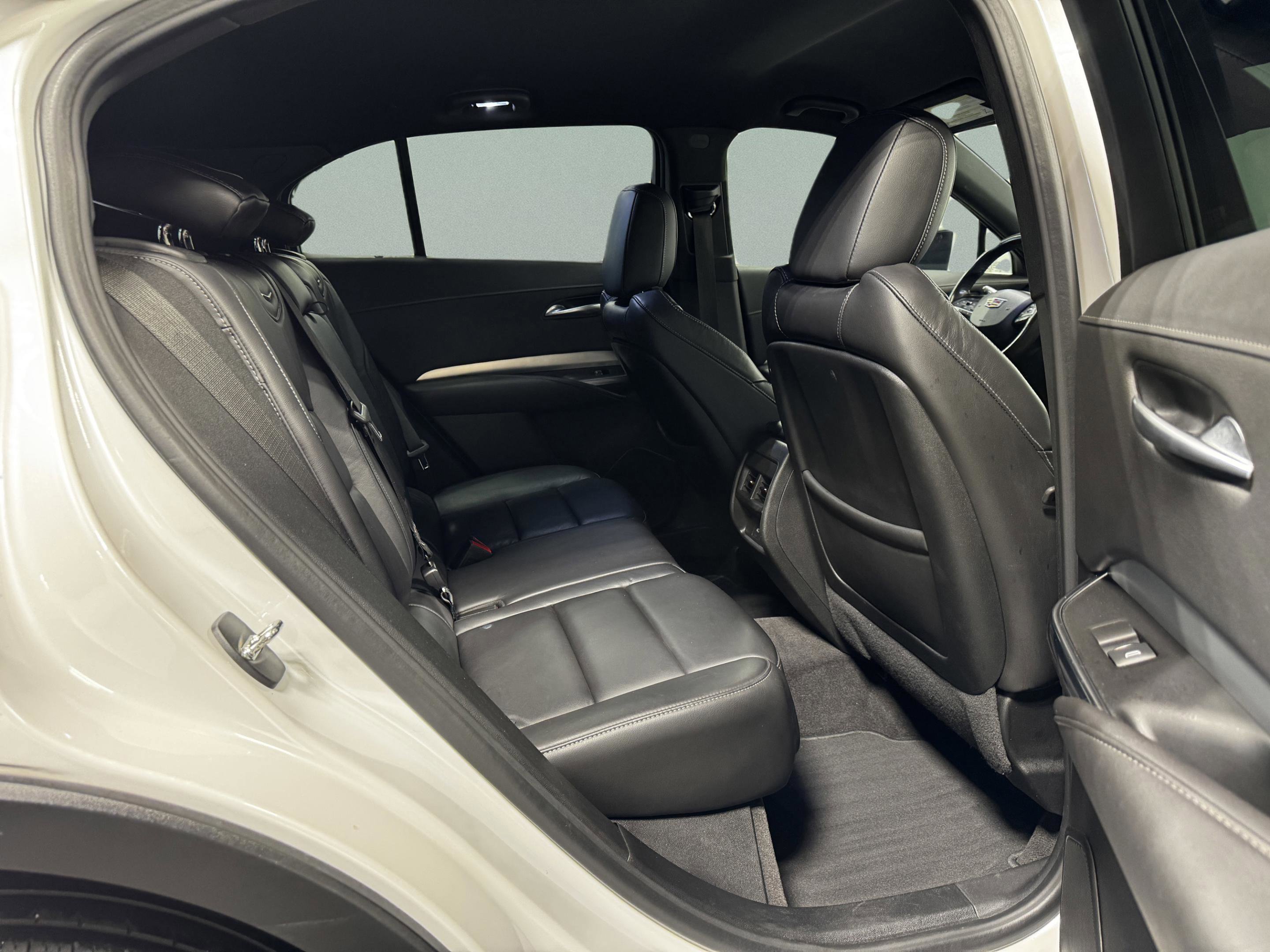 Used 2020 Cadillac XT4 Premium Luxury w/ Driver Awareness Package image 34