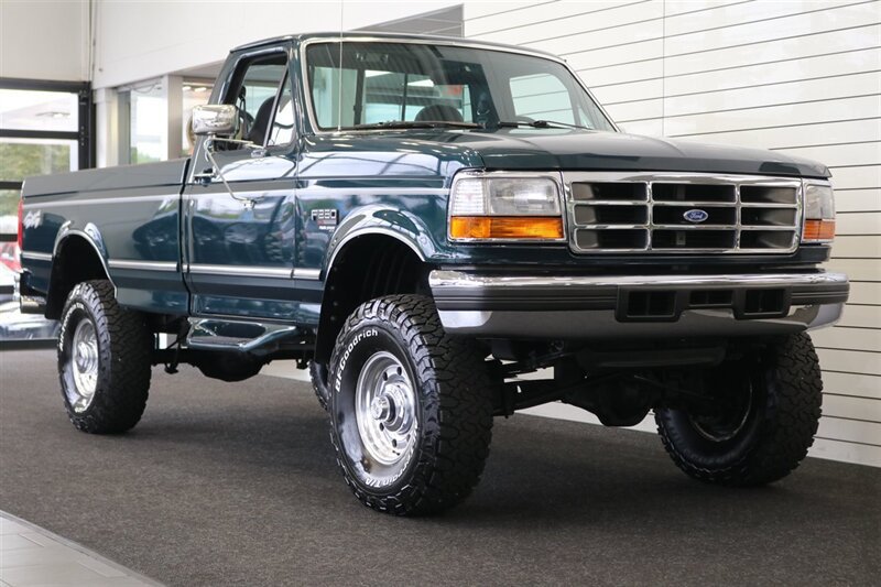 Used 1995 Ford F250 4x4 Regular Cab image 2