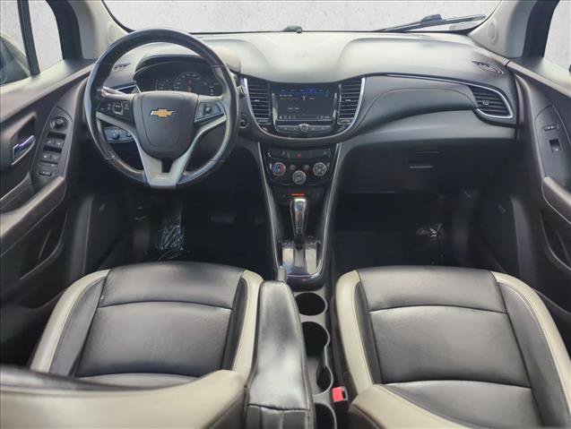 Used 2018 Chevrolet Trax Premier w/ Midnight Edition FWD image 22