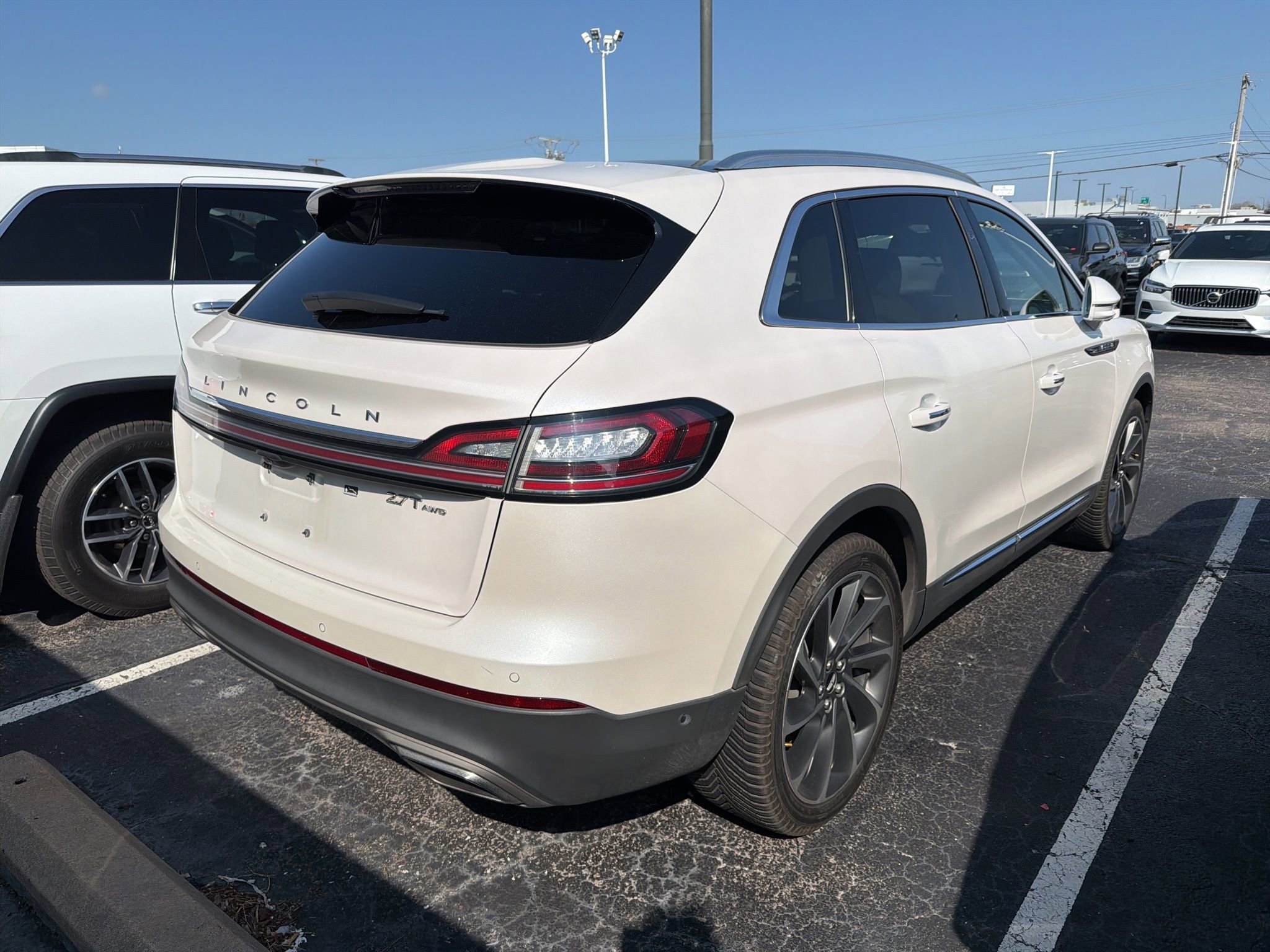 Used 2019 Lincoln Nautilus Reserve w/ Ultimate Package image 7