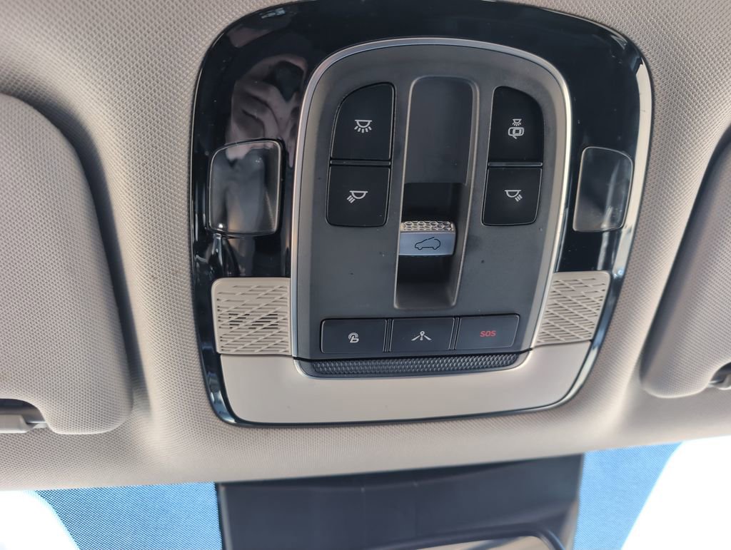 Used 2020 Hyundai Palisade SEL image 25