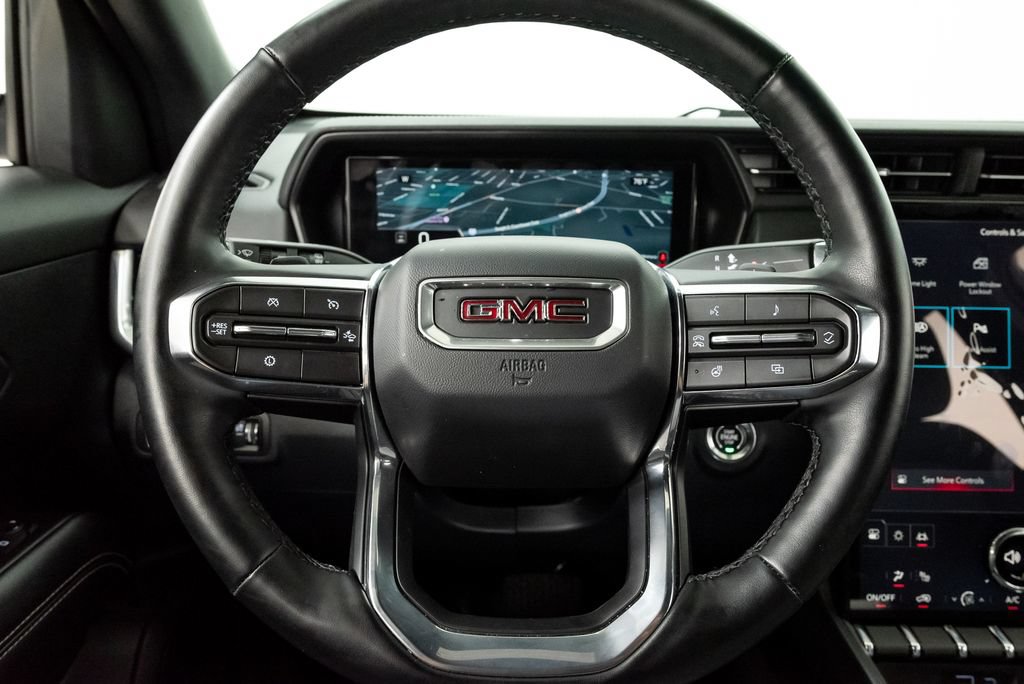 Used 2026 GMC Terrain Elevation w/ Black Edition AWD/4WD image 13