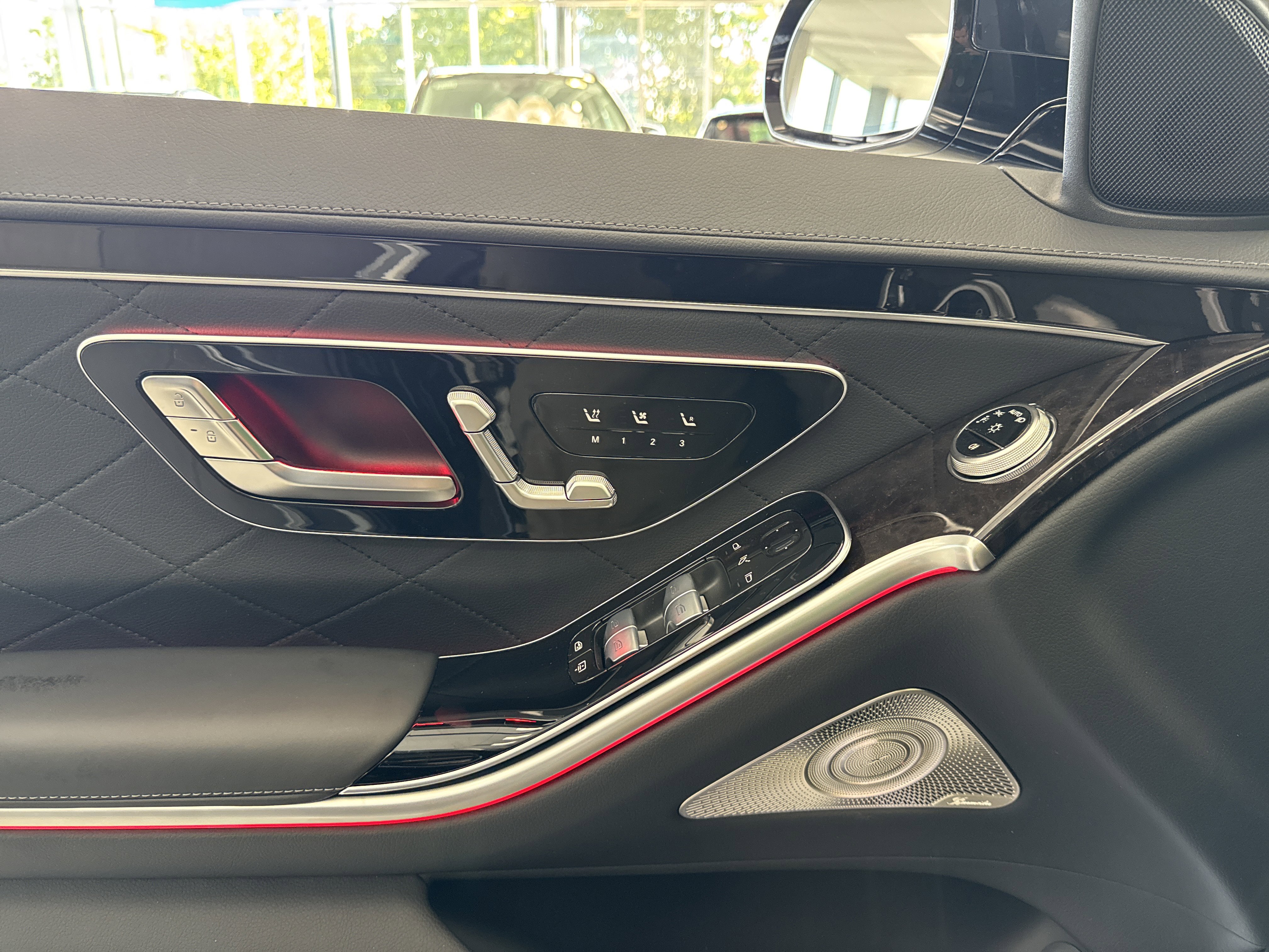 New 2026 Mercedes-Benz S 580 4MATIC Sedan image 15