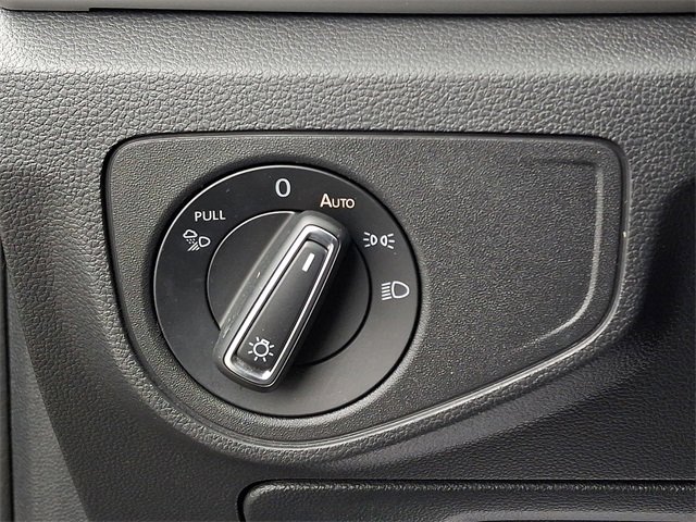 Certified 2023 Volkswagen Atlas SE image 27