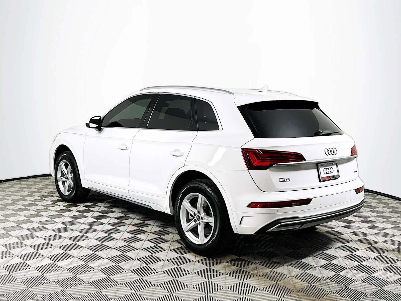 Certified 2023 Audi Q5 2.0T Premium AWD/4WD image 5