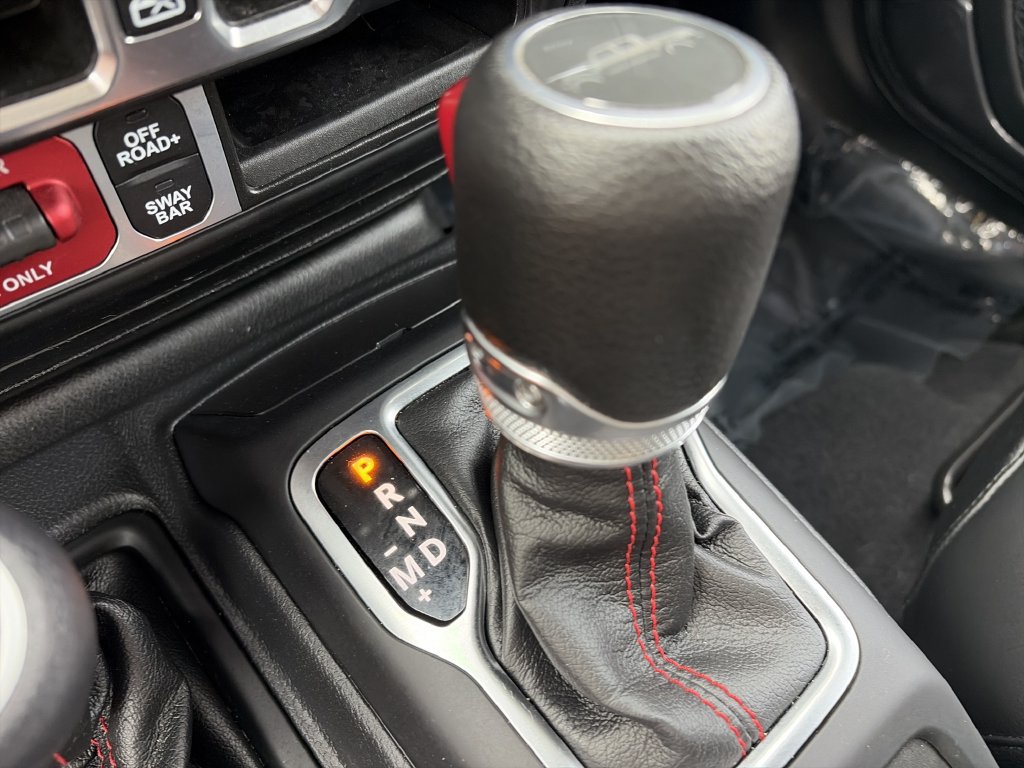 Used 2023 Jeep Gladiator Rubicon AWD/4WD image 26