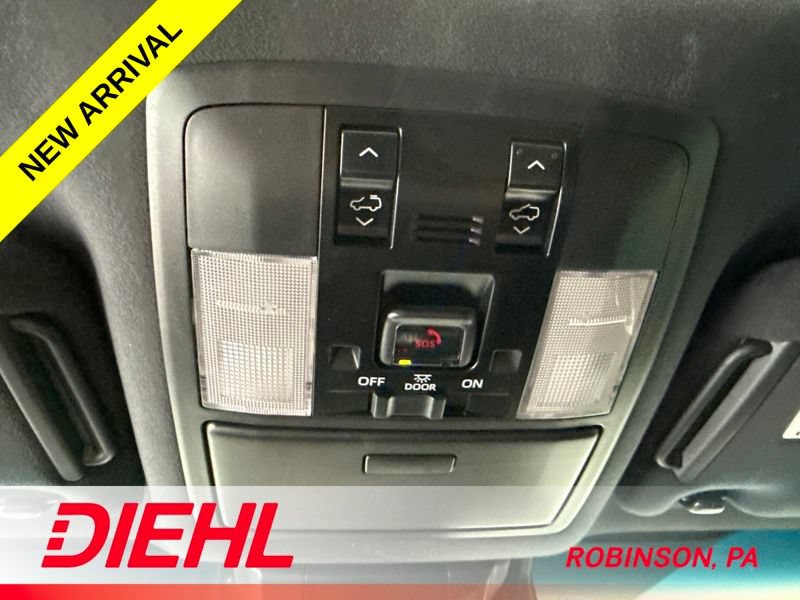 Used 2022 Lexus GX 460 w/ Black Line Special Edition AWD/4WD image 38