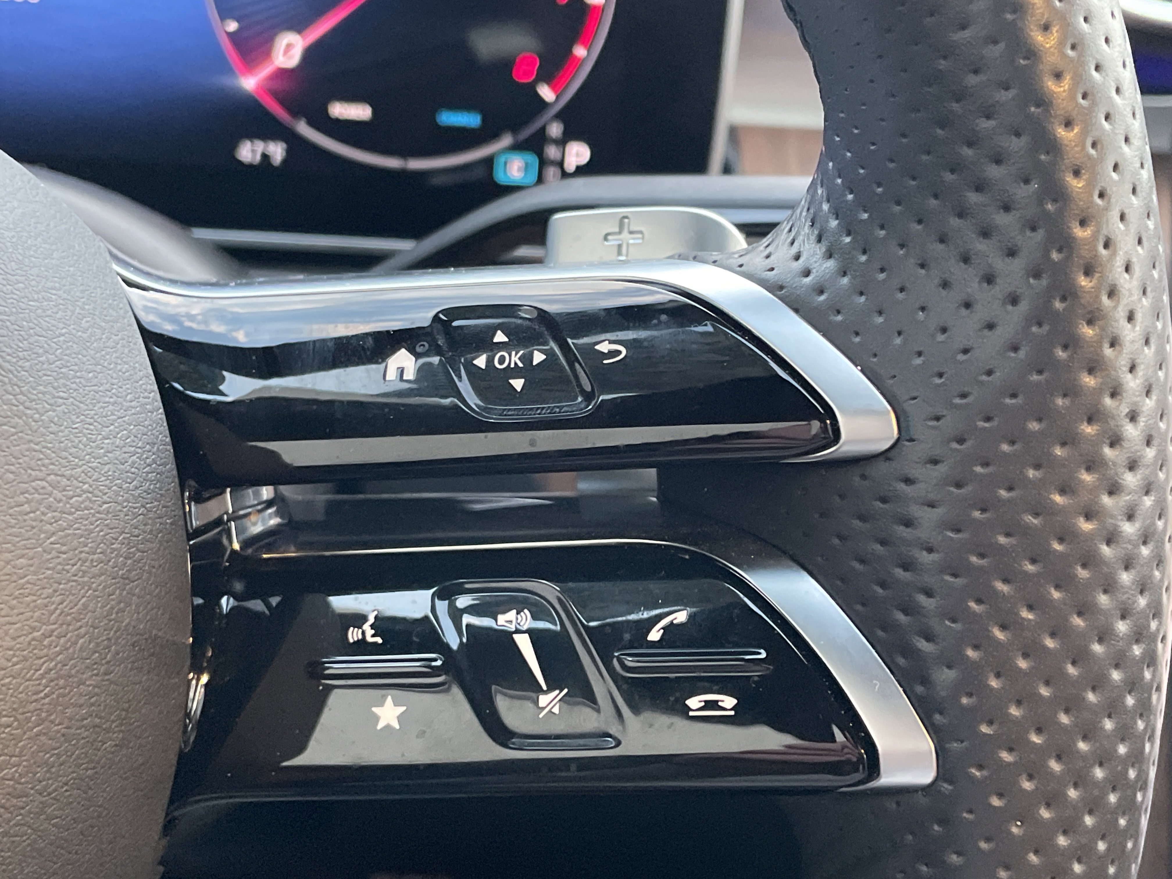 Certified 2024 Mercedes-Benz C 300 Sedan image 30