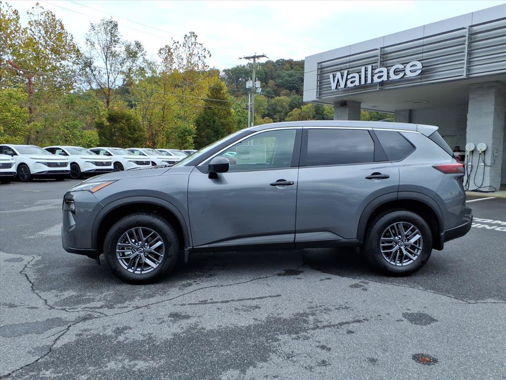 Certified 2026 Nissan Rogue S AWD/4WD image 2