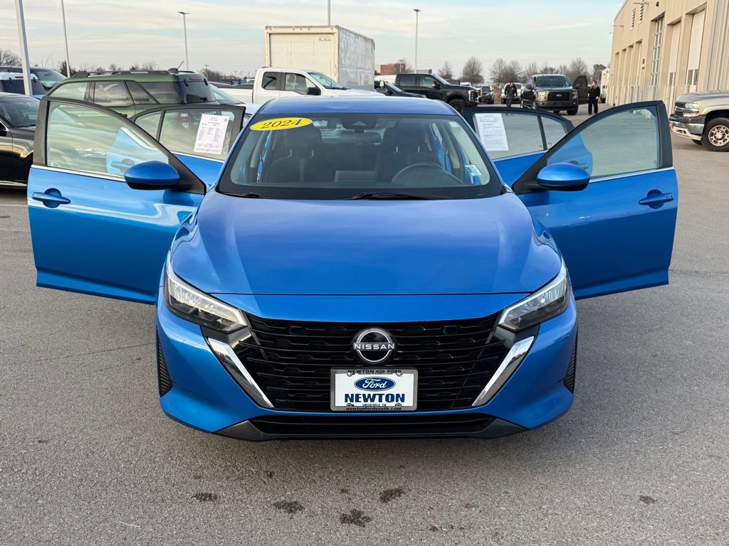 Used 2024 Nissan Sentra SV image 21