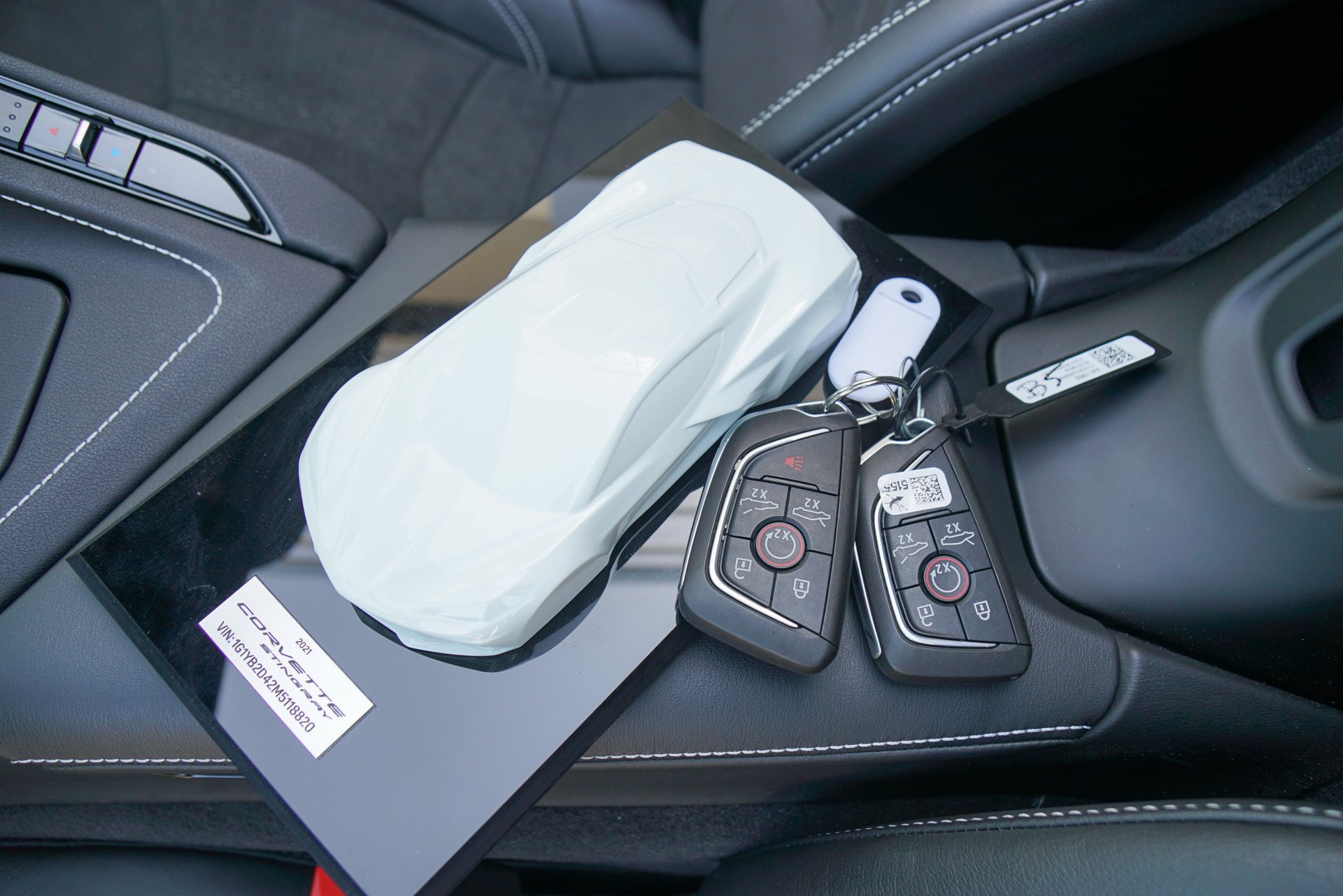 Used 2021 Chevrolet Corvette Stingray Preferred Cpe w/ Z51 Performance Package RWD image 34