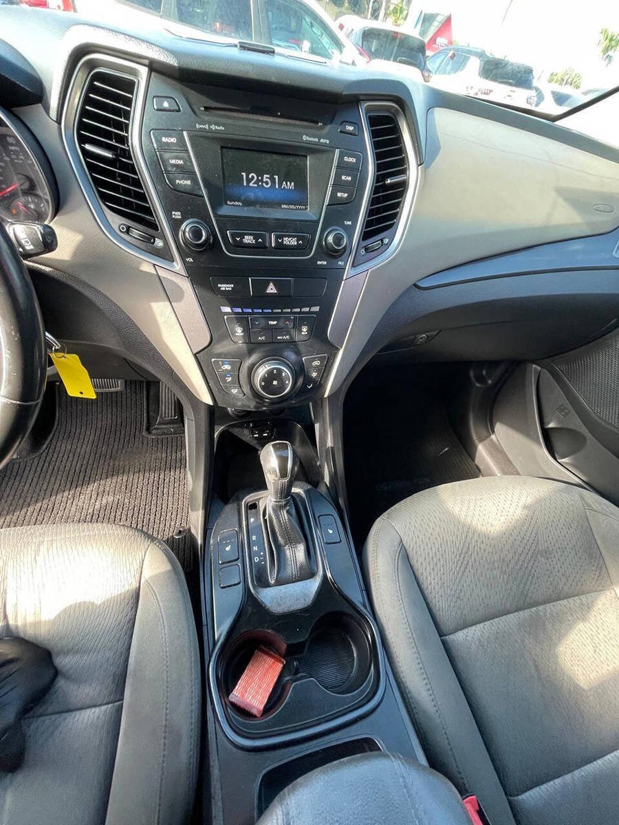 Used 2014 Hyundai Santa Fe Sport w/ Popular Equipment Package 02 FWD image 9