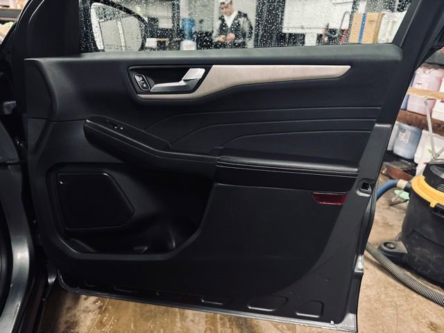 Used 2022 Ford Escape SEL image 15