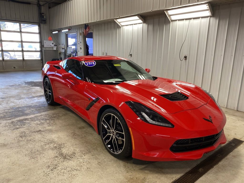Used 2018 Chevrolet Corvette Stingray Coupe w/ Carbon Flash Badge Package RWD image 3