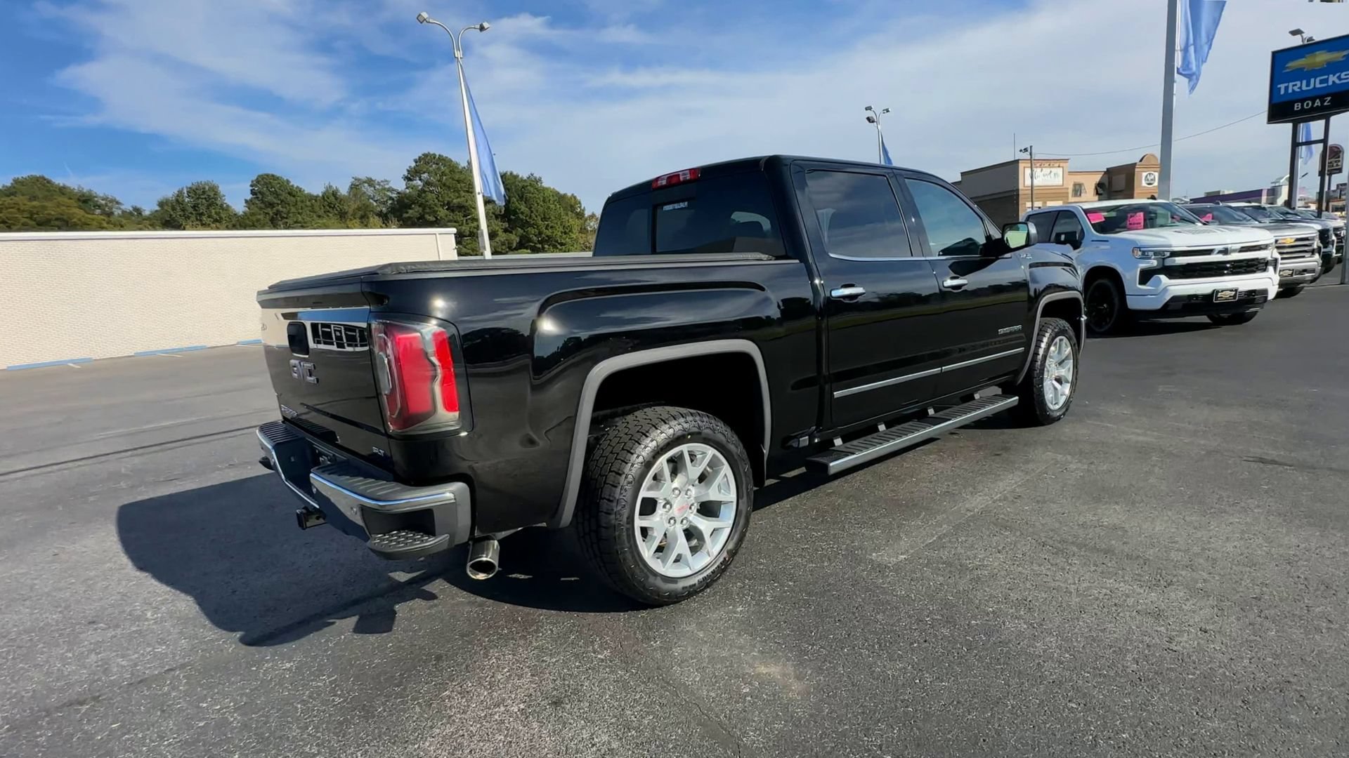 Certified 2018 GMC Sierra 1500 SLT AWD/4WD image 8