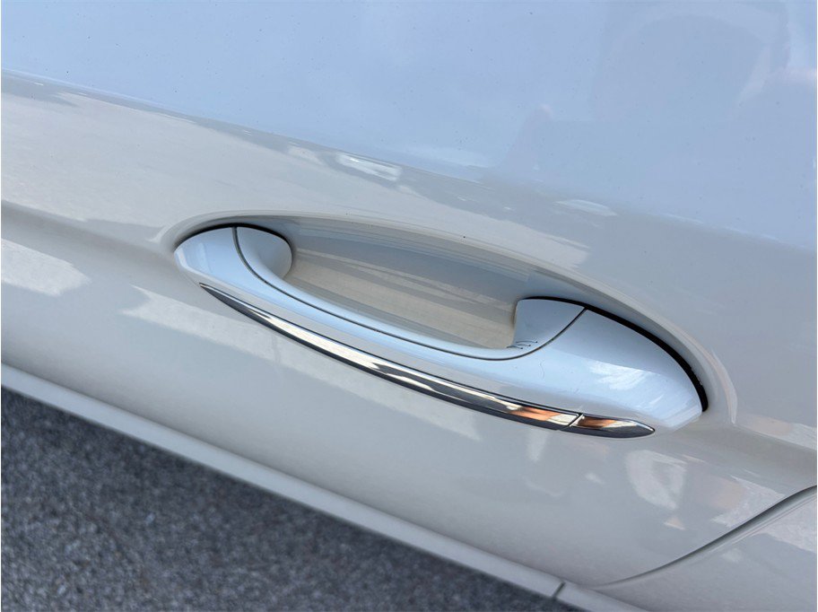 Used 2018 BMW 540i RWD image 18