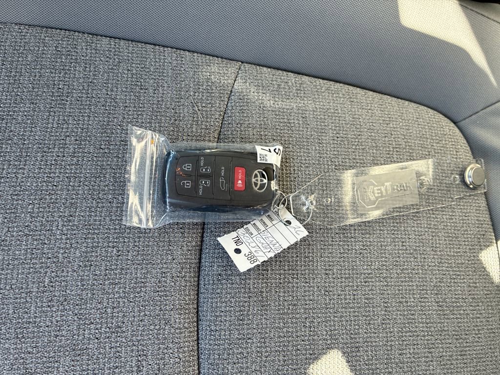 New 2026 Toyota Sienna LE image 49