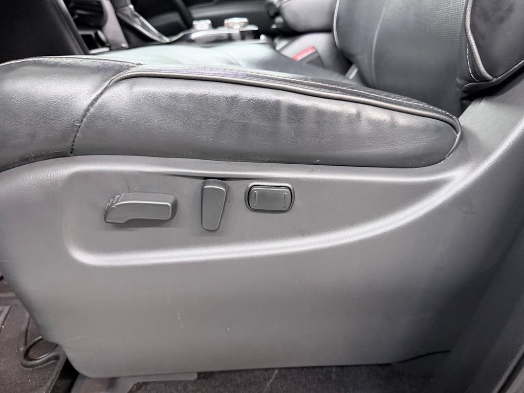 Used 2021 INFINITI QX80 Luxe AWD/4WD image 11