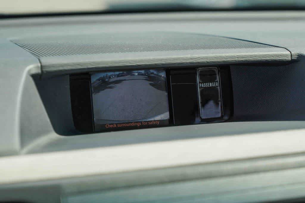 Used 2012 Toyota Sienna LE w/ Towing Pkg FWD image 22