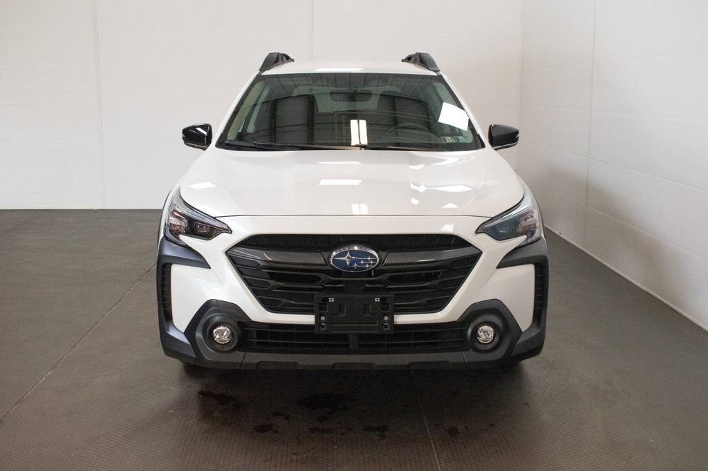 Used 2025 Subaru Outback Premium w/ Popular Package #1A AWD/4WD image 2