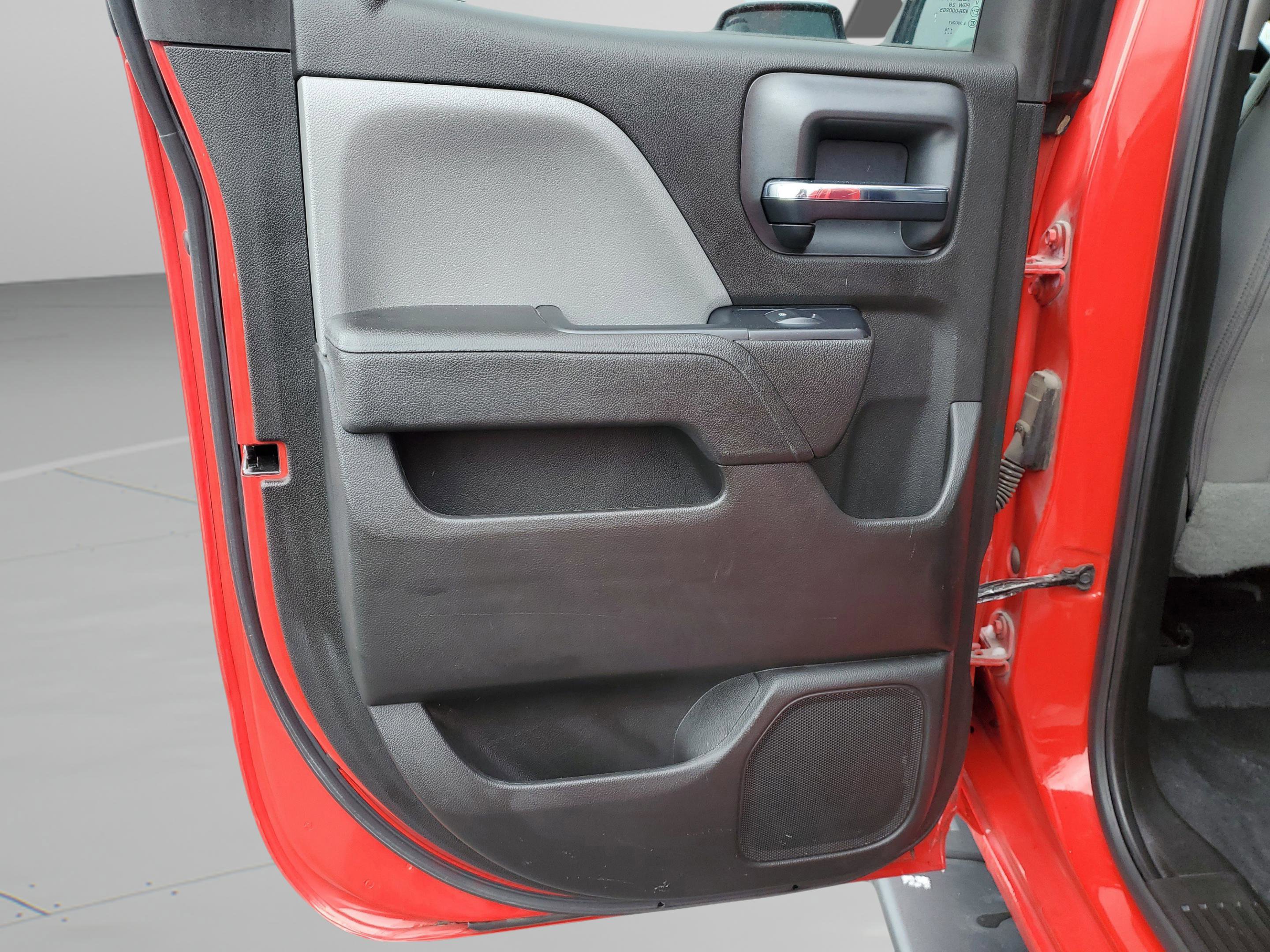 Used 2016 Chevrolet Silverado 1500 Custom image 26