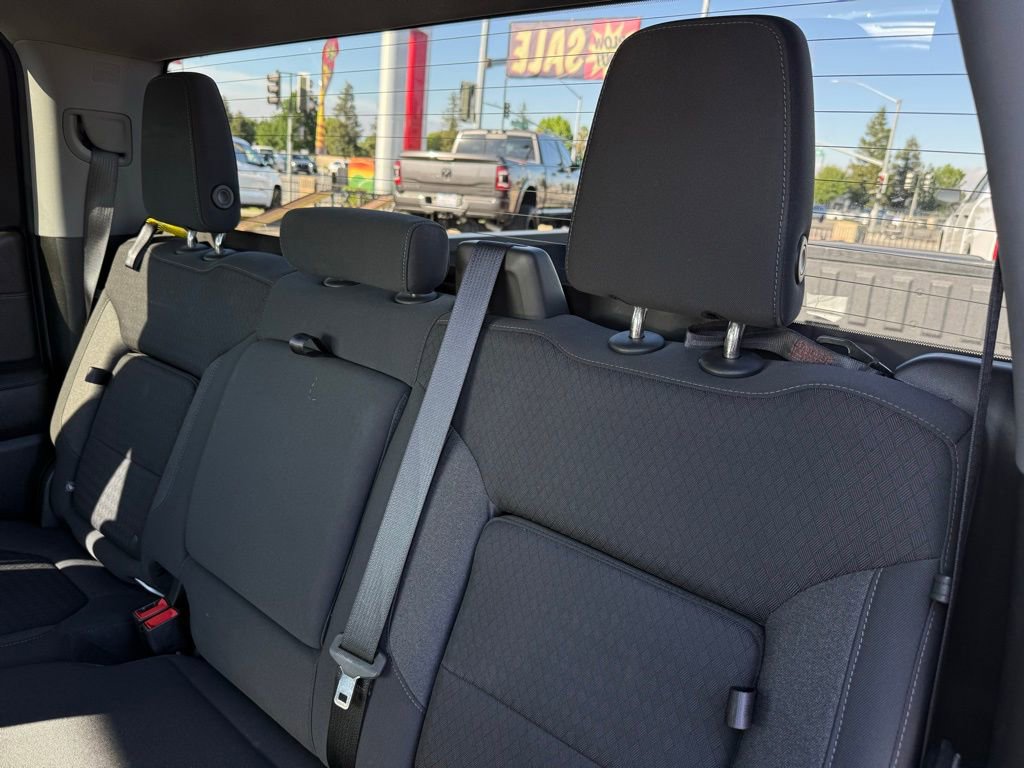 Used 2022 GMC Sierra 1500 Elevation w/ LPO, Elevation Black Package AWD/4WD image 11