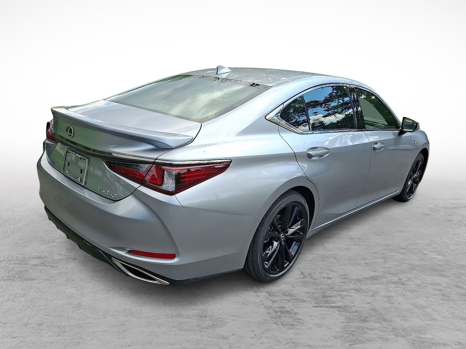 Certified 2023 Lexus ES 350 F Sport w/ Accessory Package (Z1) FWD image 6