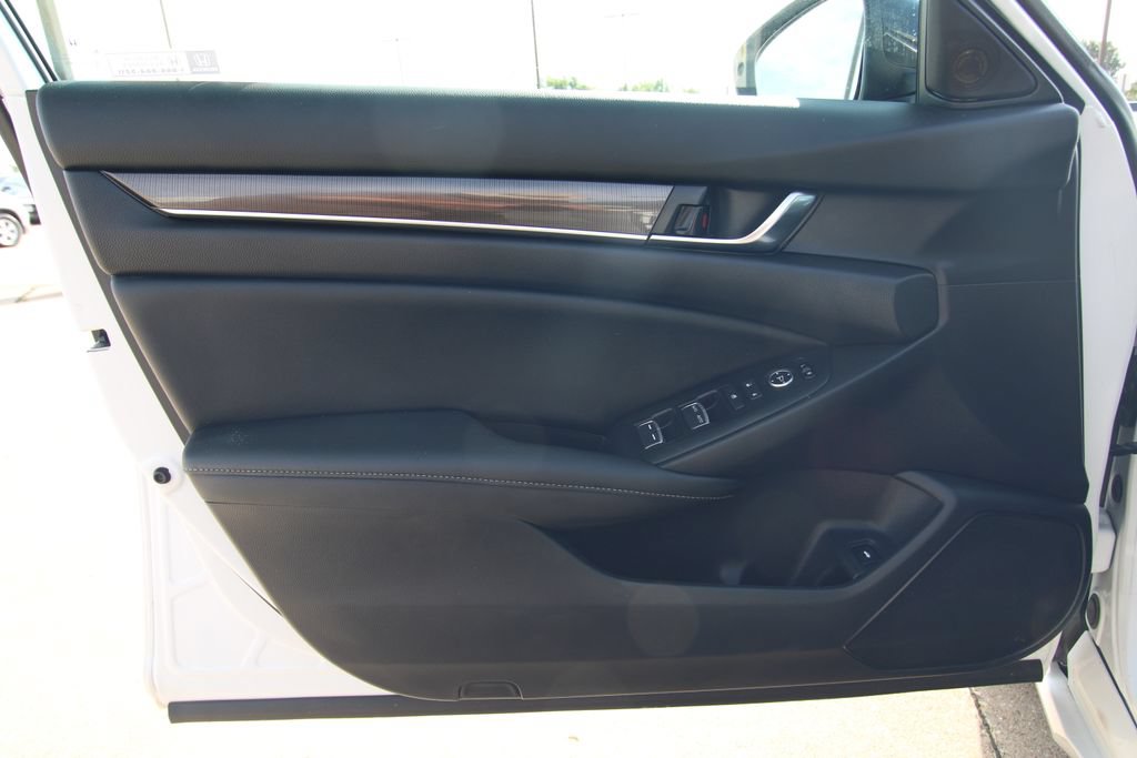 Used 2022 Honda Accord Sport image 33