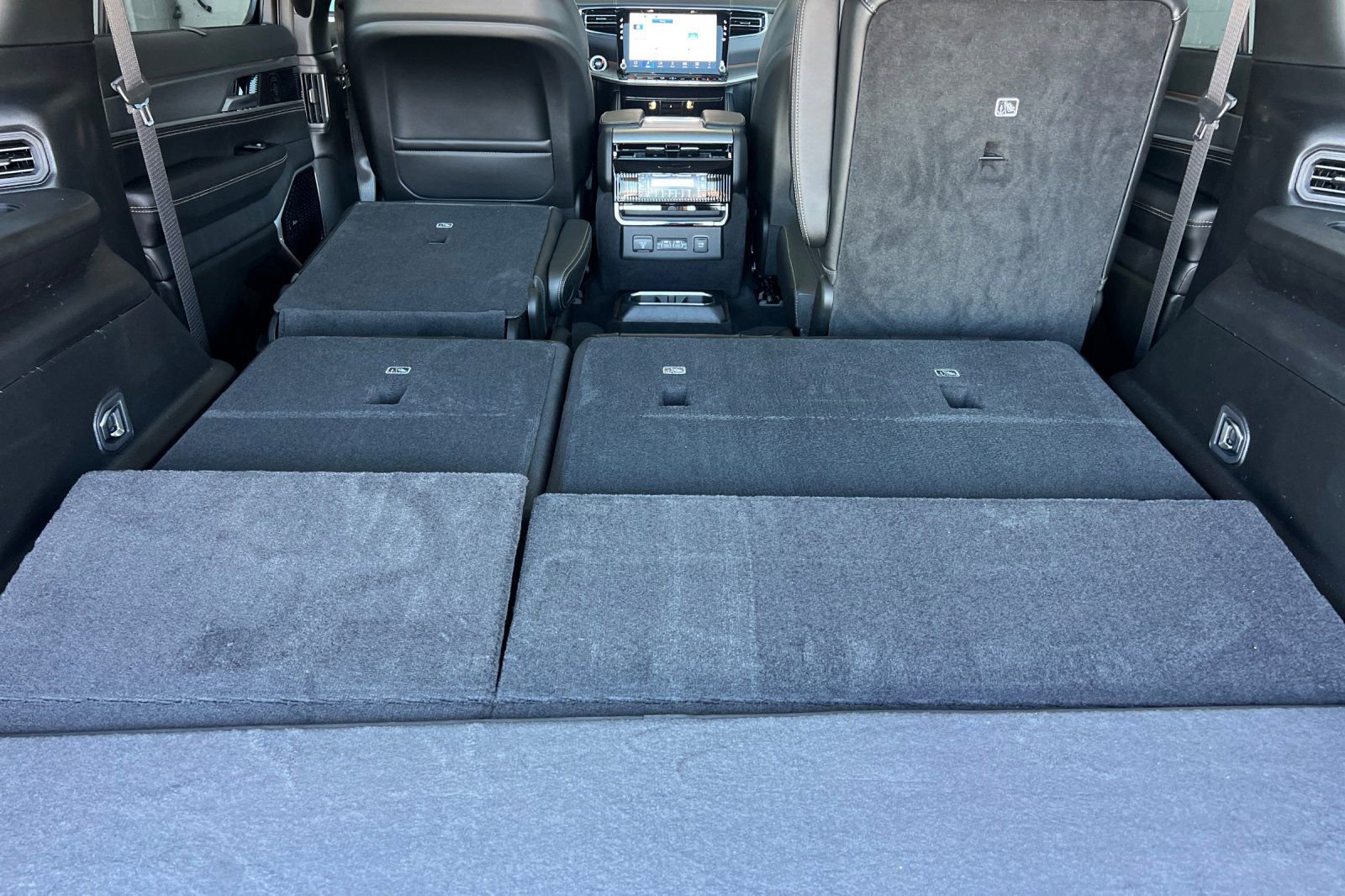 New 2026 Jeep Grand Wagoneer Limited image 16