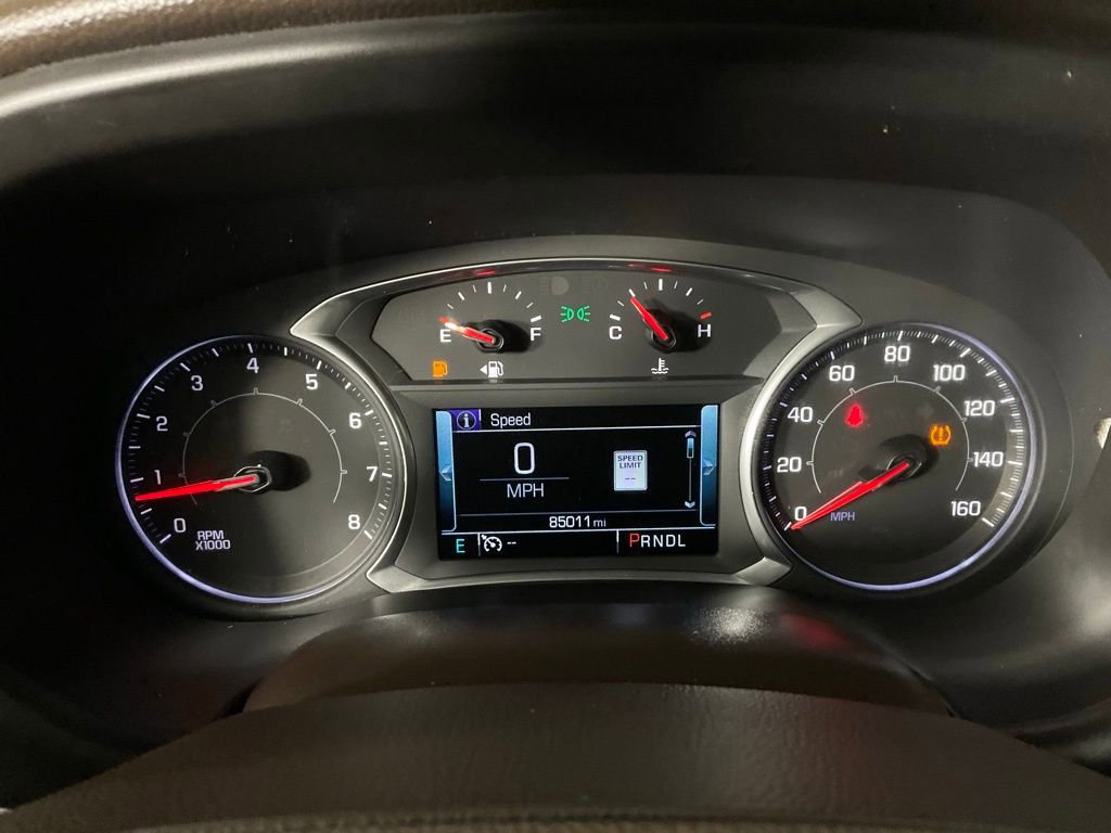 Used 2017 GMC Acadia SLT w/ LPO, Cargo Package image 27