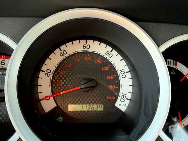 Used 2012 Toyota Tacoma 4x4 Access Cab w/ SR5 Pkg image 29