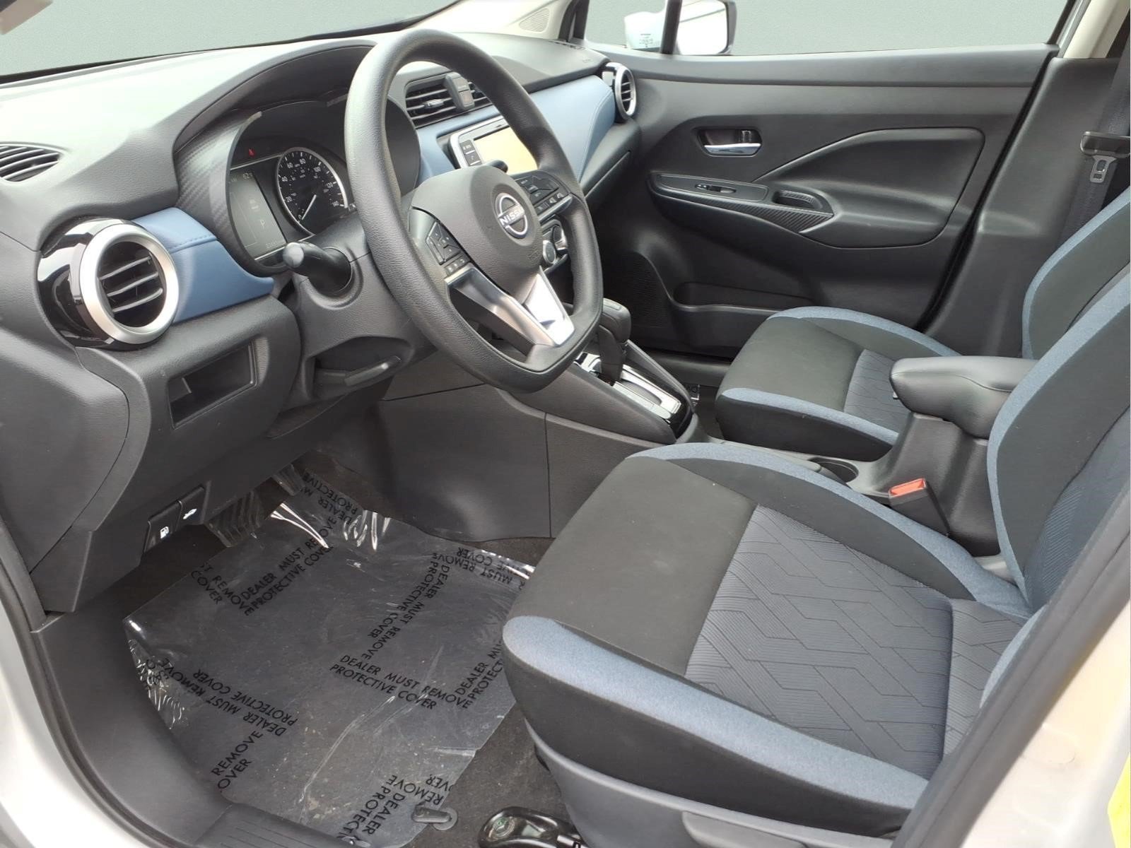 Certified 2025 Nissan Versa SV FWD image 11