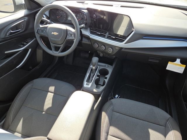 New 2026 Chevrolet Trax LS w/ LS Convenience Package image 21