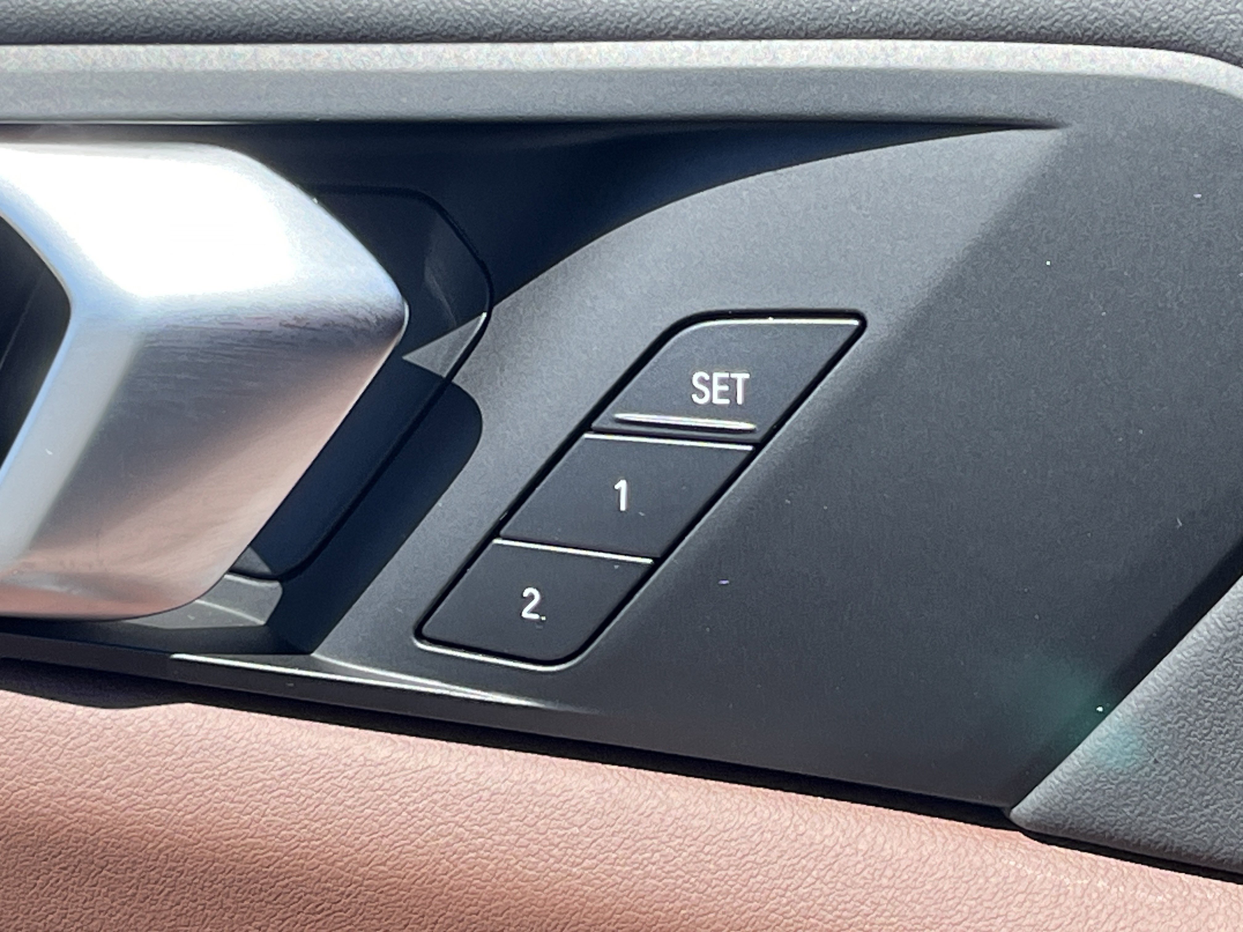 New 2026 BMW X5 xDrive40i AWD/4WD image 16