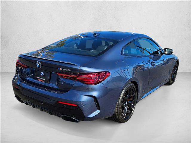 New 2026 BMW M440i Coupe w/ Premium Package RWD image 2